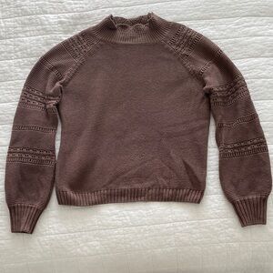 Neuflora Sweater